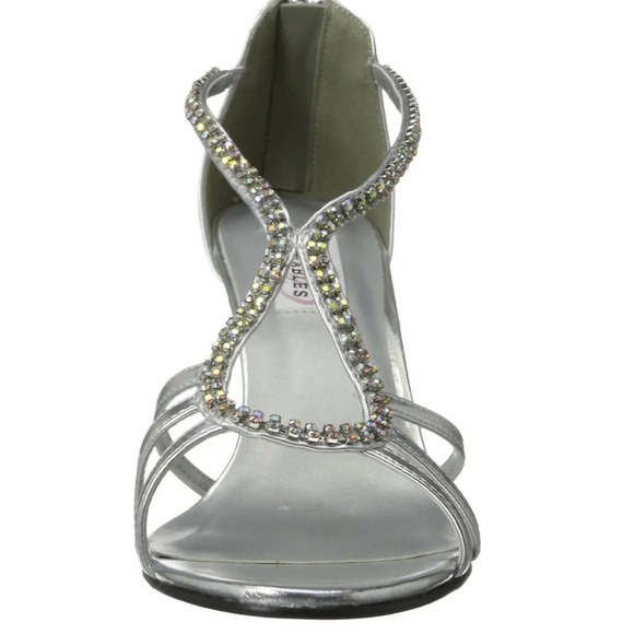 Dyeables Women's Josie Manmade Dress Sandal, Silver Metallic,10 B US - Picture 4 of 6